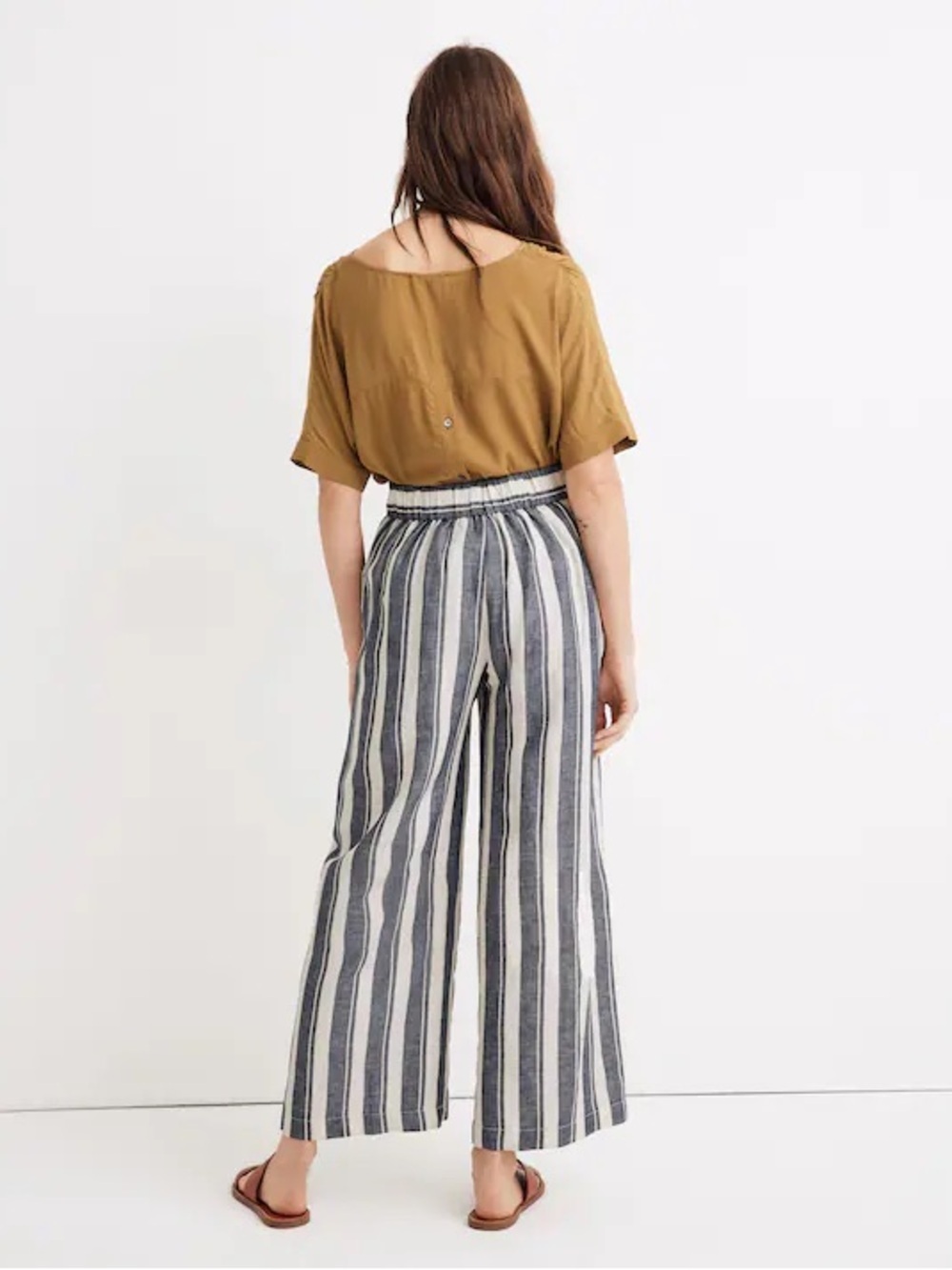 Madewell Side-Button Huston Crop Pants
Linen Blend Indigo Striped XXS - Picture 3 of 12
